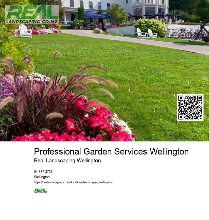 Wellington Garden Deck Design