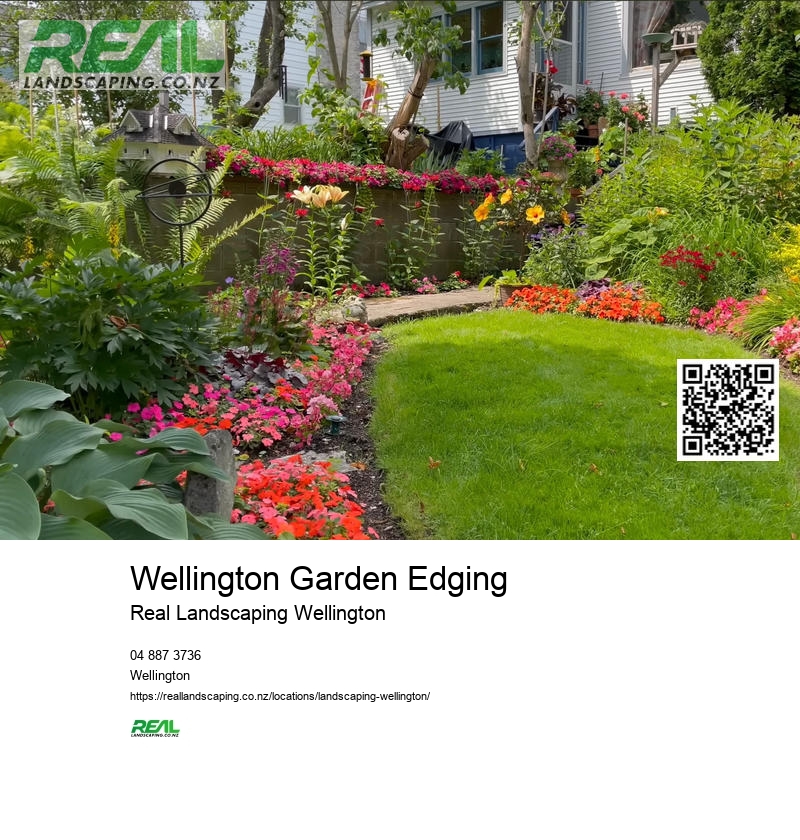 Wellington Garden Edging